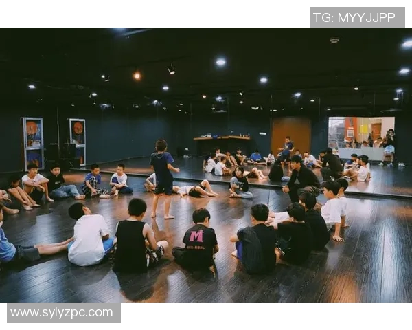 重磅专题：成都街舞队的边路渗透革新